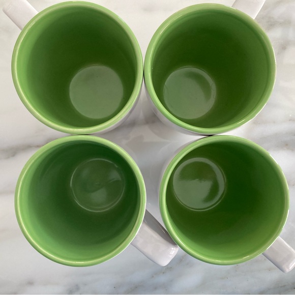 4 Holiday Mugs Reindeer Theme - Picture 2 of 6